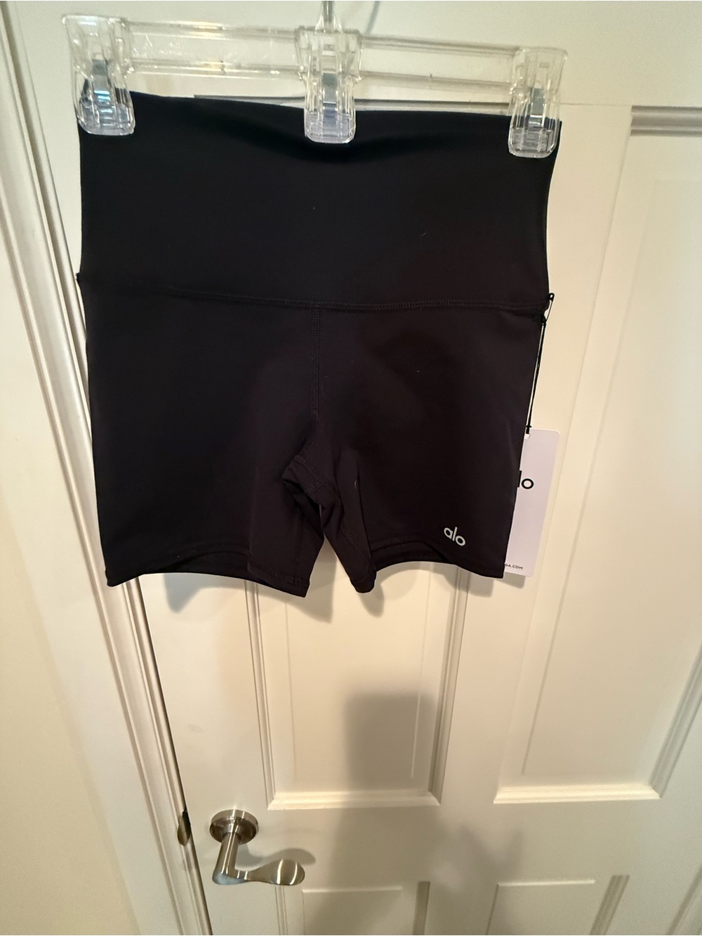 NWT ALO Yoga Black Black High Waist 5”Women's Biker Shorts Small